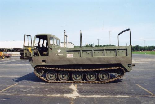 M548A1 tracked amphibious vehicle